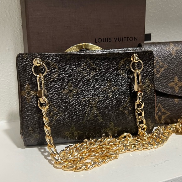 LOUIS VUITTON small wallet and crossbody - Picture 3 of 15